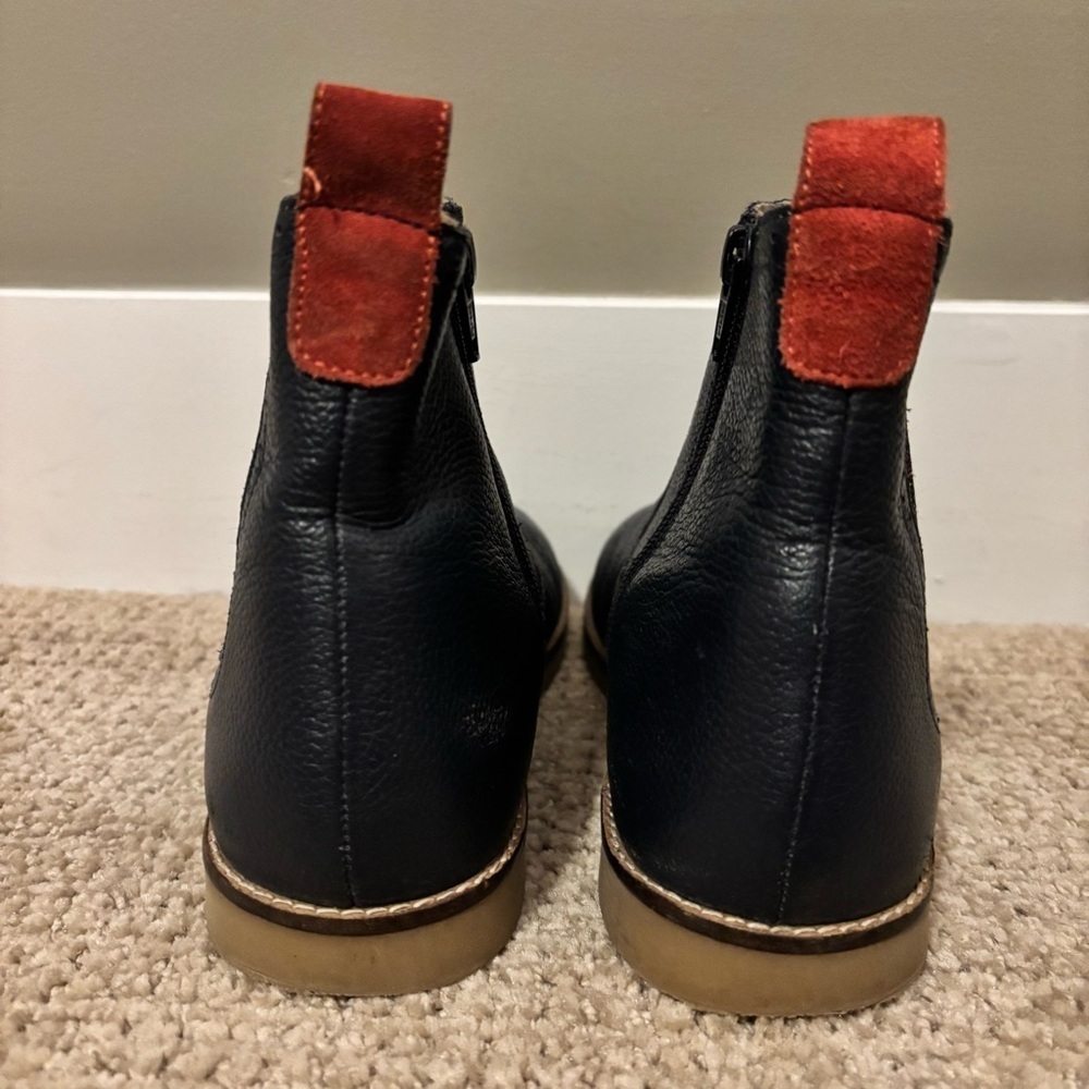 Mini Boden - Kids Navy Leather Chelsea Boots - size 35 - Picture 4 of 8
